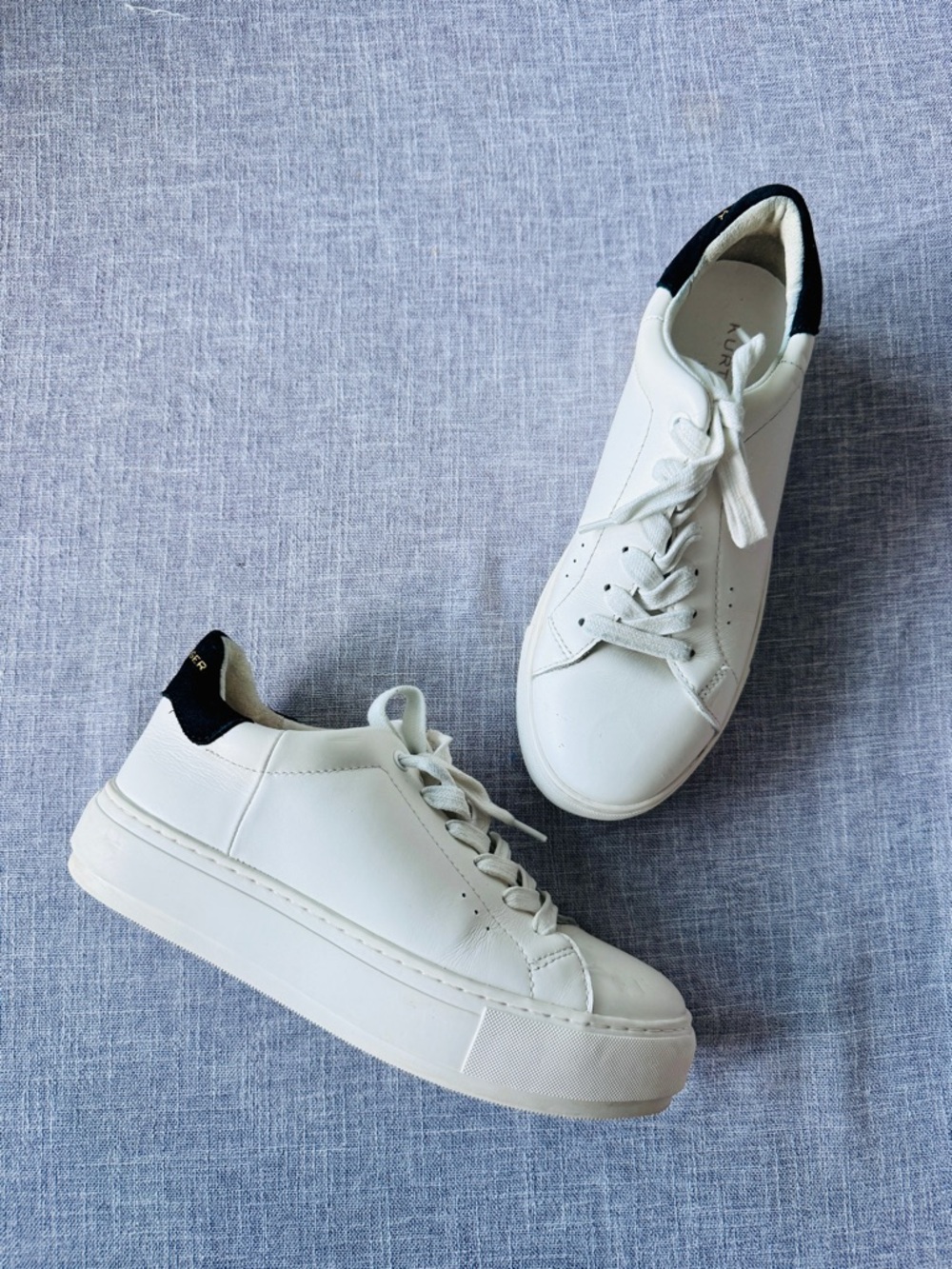 Kurt Geiger Black White Sneaker size 6.5